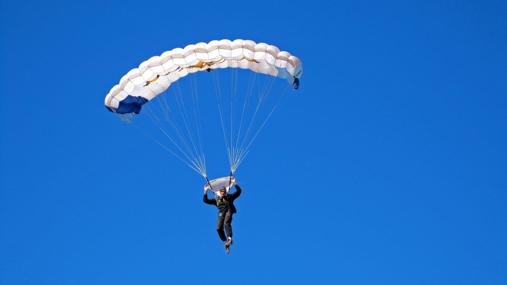 Leyu Sports (乐鱼体育)-如何通过节奏变化拉扯防守重心，怎么才能把节奏练准