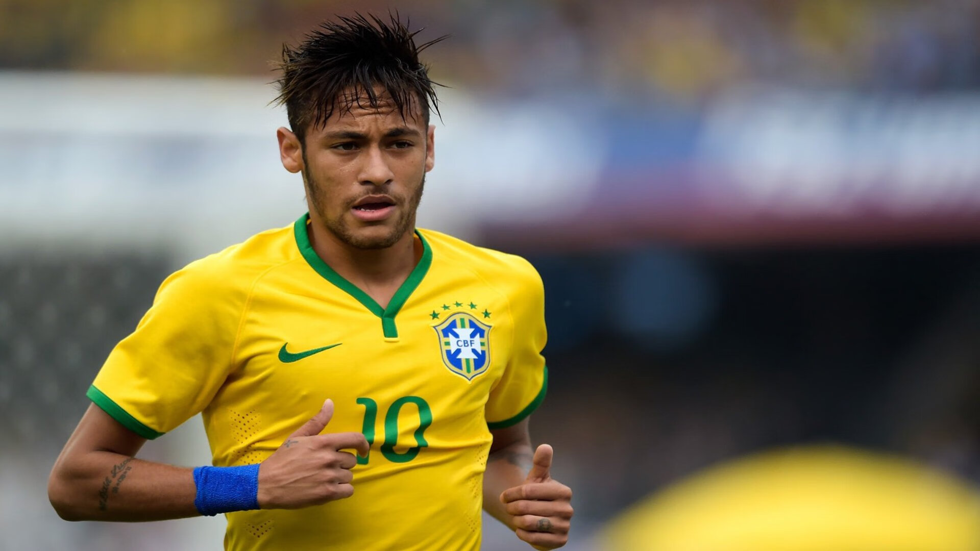 APP下载 LY Sports-马克·阿特金森：南非队的进攻利器，突破敌方防线如入无人之境